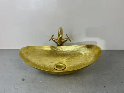 Oval Hammered Brass Sink – Handmade Moroccan Vessel Basin for Bathroom & Vanity