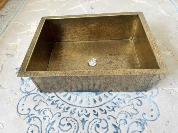 Rectangular Hammered Brass Kitchen Sink – Antique Brass Farmhouse Sink with Drain - Image 5